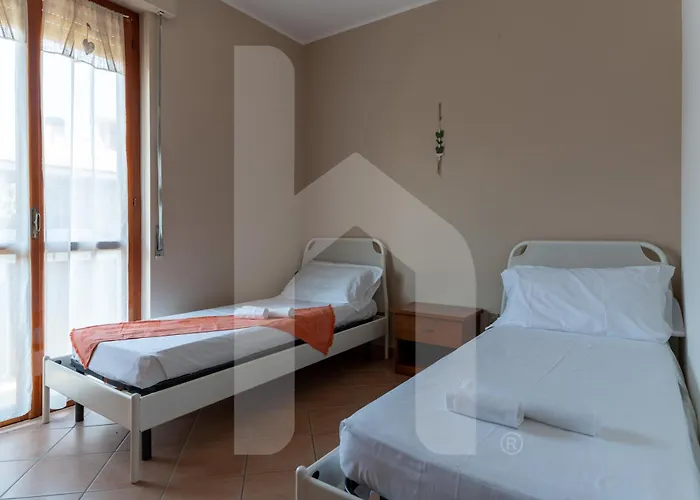 Homiday - Lungomare Dei Pini