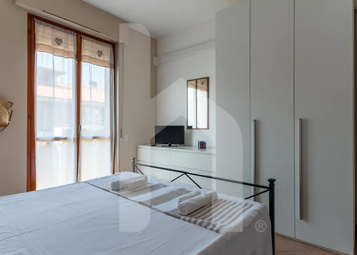 Homiday - Lungomare Dei Pini Apartman Pineto