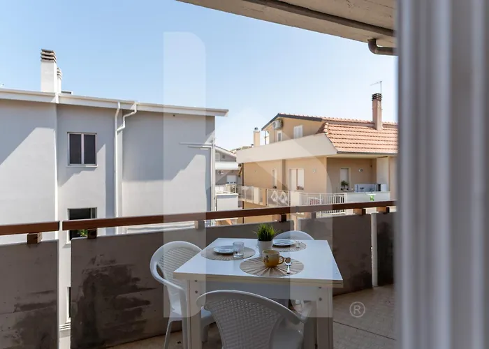 Homiday - Lungomare Dei Pini Apartman Pineto
